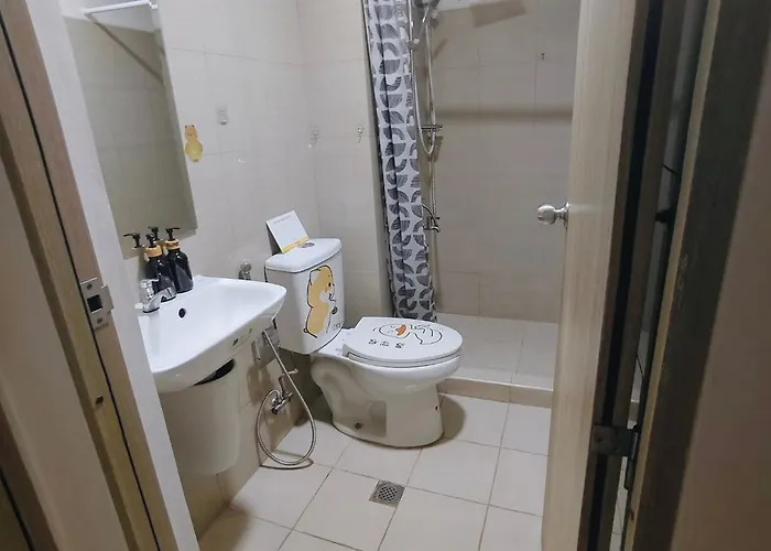 1086 Shore 1 Tower D * Manila